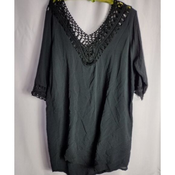 A&I crochet tunic  - Picture 2 of 7